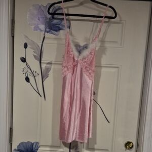 Elegant Pink Lace Trim Nightgown